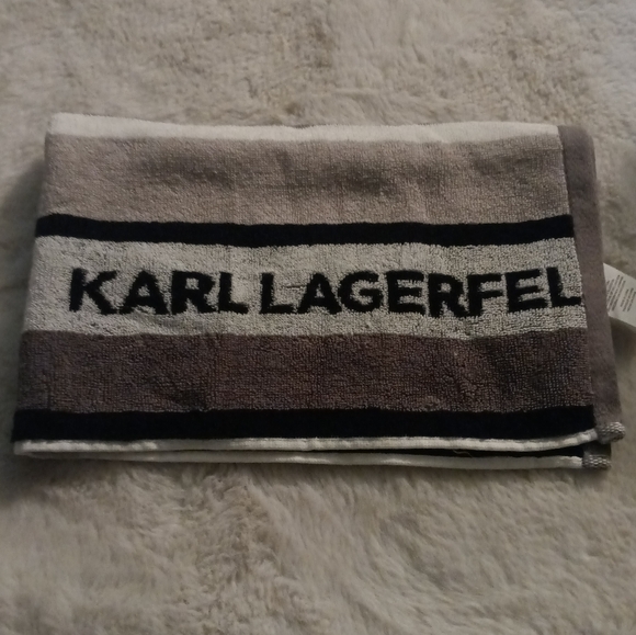 Karl Lagerfeld hand towel - Picture 3 of 8